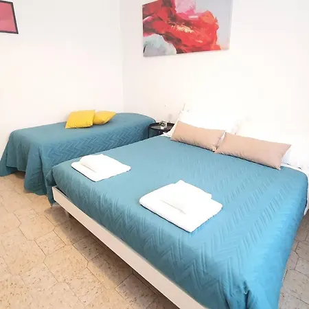 White Central Apartment - Bari Centro Exterior foto