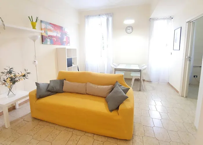 White Central Apartment - Bari Centro
